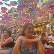 I am a patient and extrovert person. I will help you with one to one lesson, for learning and improving your Italian.